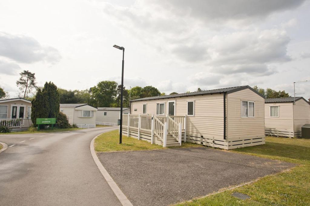 Luxury Holiday Retreat Set Within Oakdene Forest - Park Activities Pass Included Free! Saint Leonards 외부 사진